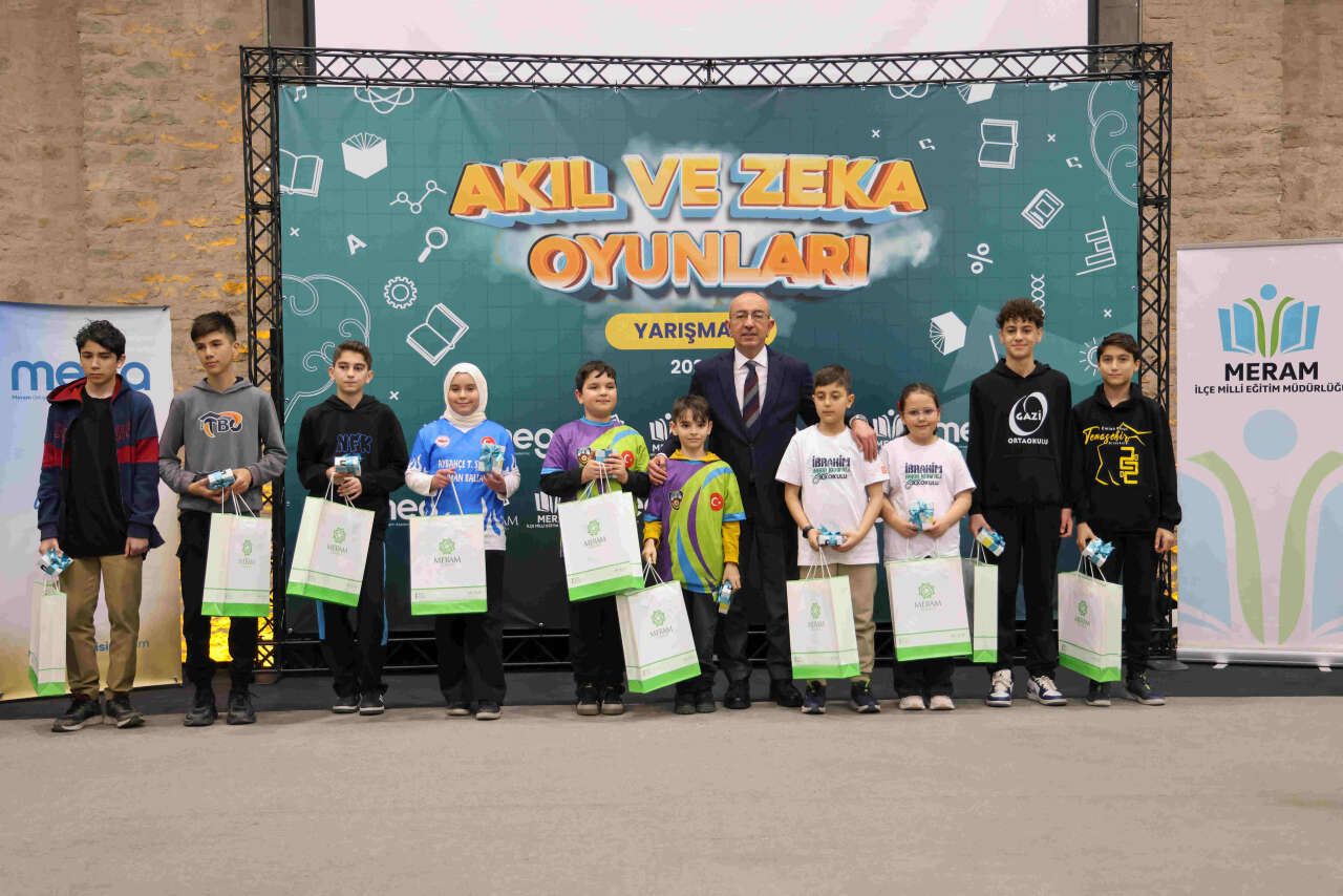 Konya’da Akıl Zeka Oyunları Yarışması’nın finali nefes kesti 12